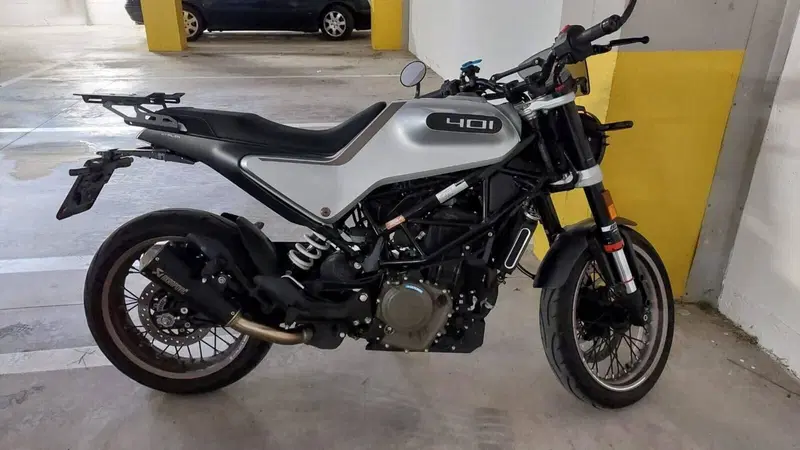 Husqvarna Vitpilen 401 (2021 - 23) (2)