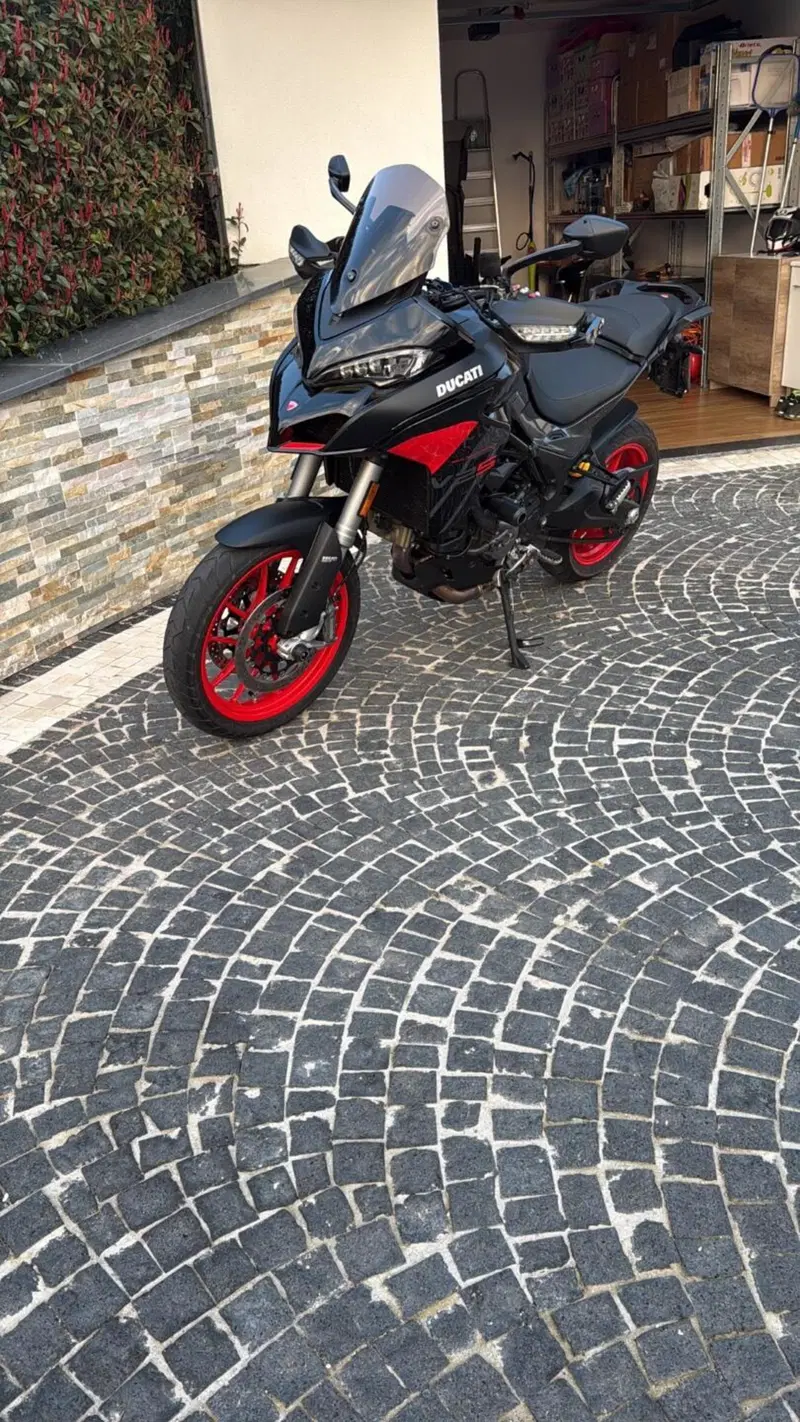 Ducati Multistrada V2 S (2022 - 24) (2)