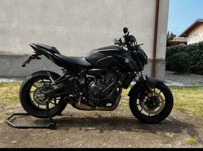 Yamaha MT-07 (2021 - 24) usata
