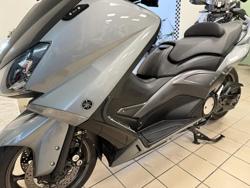 Yamaha T-Max 530 (2012 - 14) (5)