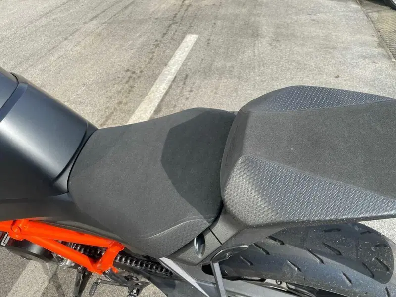 KTM 1390 Super Duke R (2024 - 26) (9)