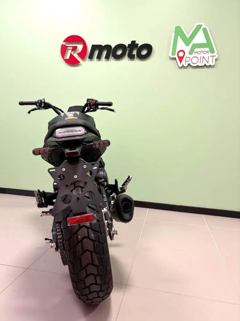 Benelli Leoncino 800 (2022 - 26) (3)