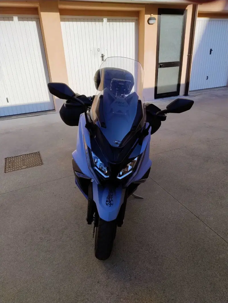 Kymco AK 550 ETS (2021 - 26) (4)