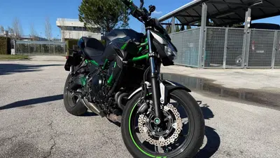 Kawasaki Z 650 (2021 - 24) usata
