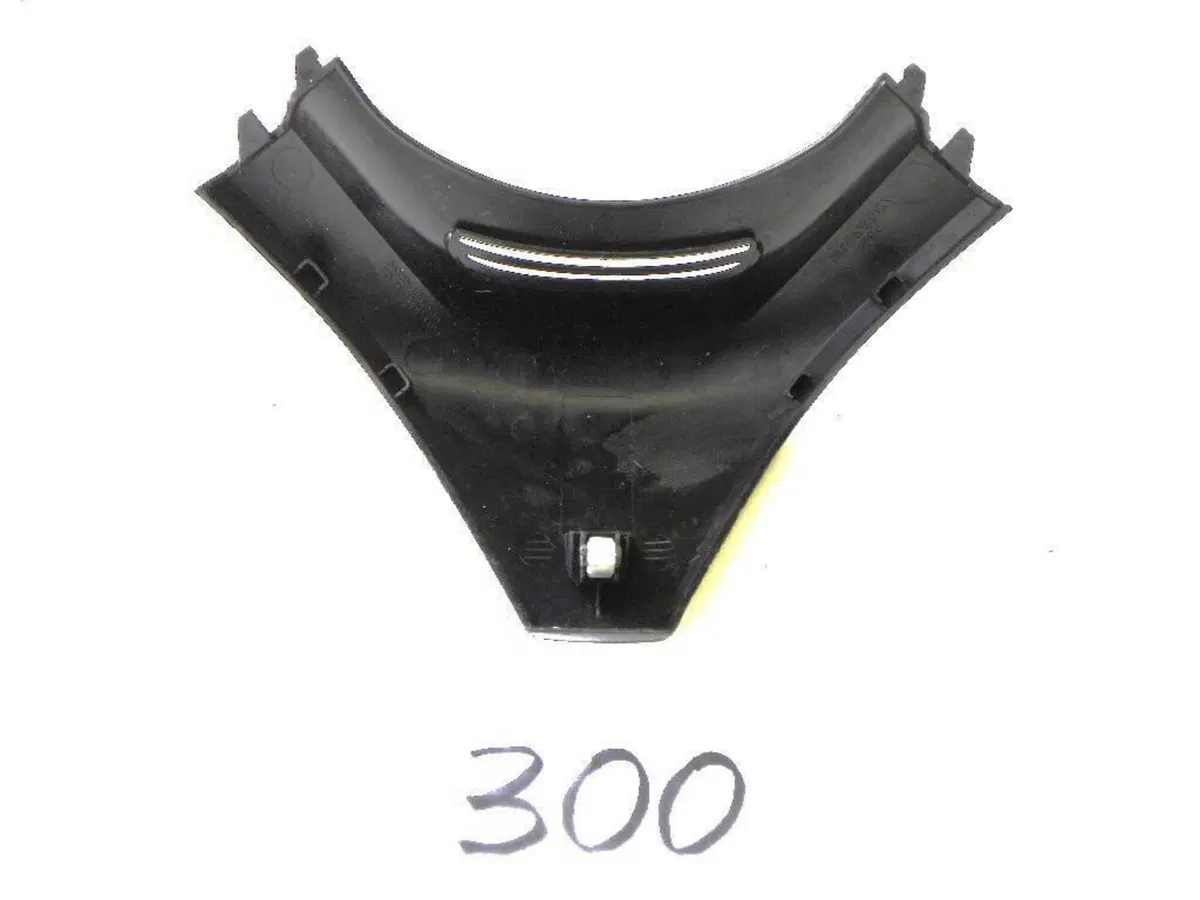 Carena coperchio maniglia post. Honda Silver Wing (2)