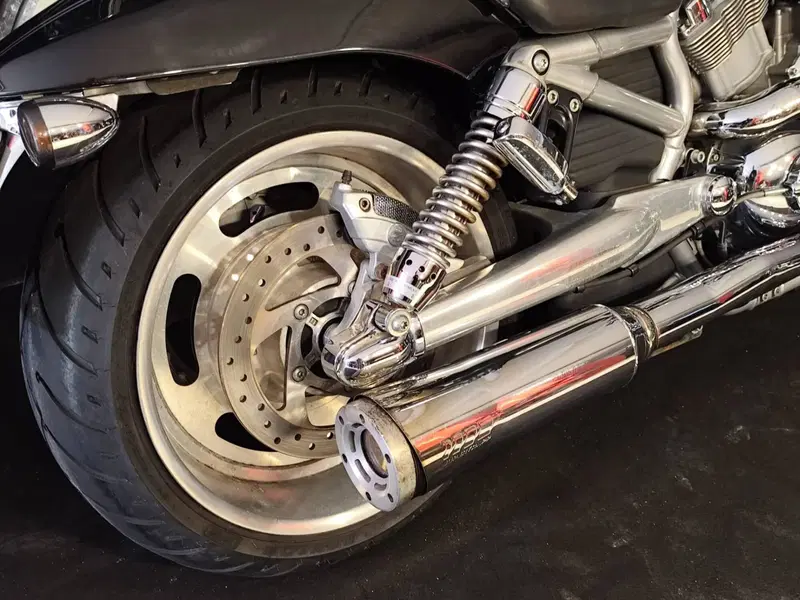 Harley-Davidson 1250 V-Rod (2008 - 12) - VRSCAW (14)