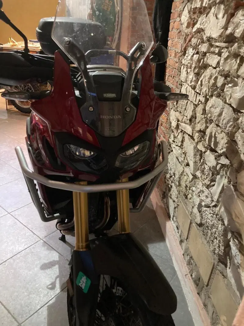 Honda Africa Twin CRF 1000L DCT ABS (2016 - 17) (2)