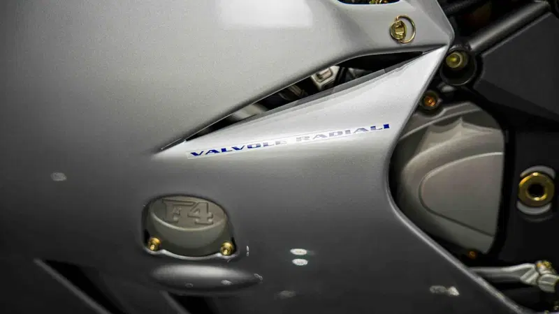 MV Agusta F4 1000 S 1+1 (2004 - 06) (14)