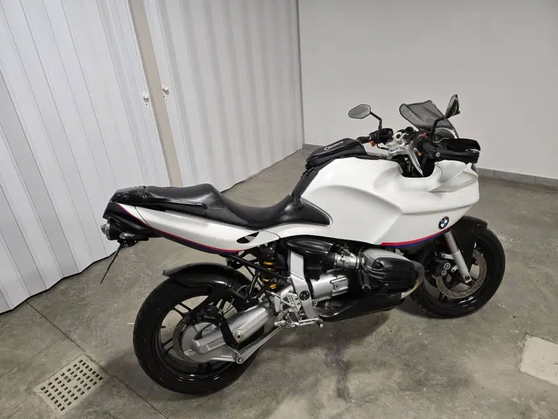 Bmw R 1100 S (8)