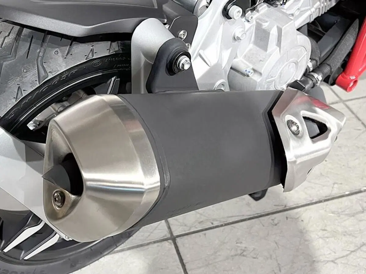 Italjet Moto Dragster 200 (2022 - 24) (3)