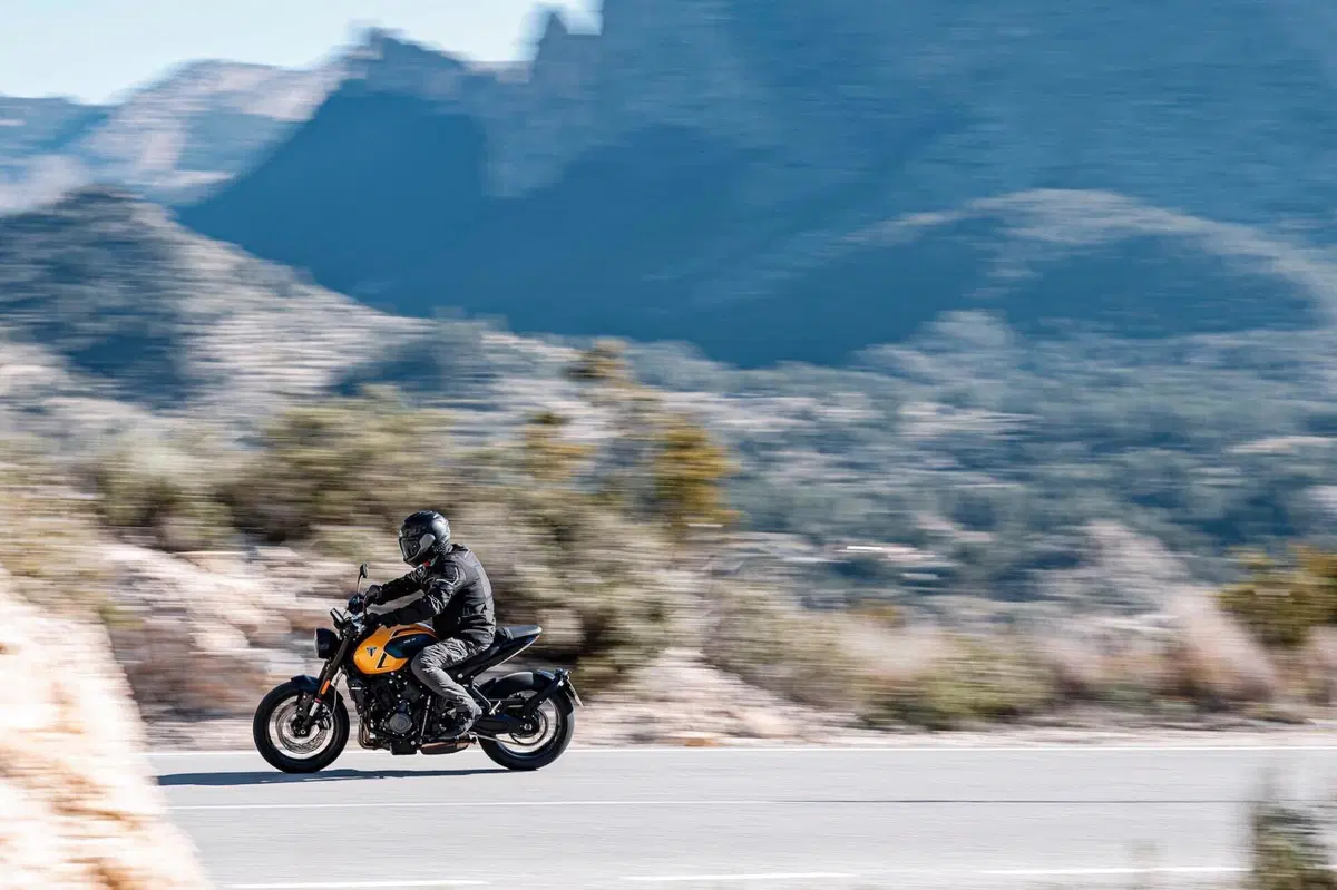 Triumph Tiger Sport 660: La piccola affila le unghie! (13)