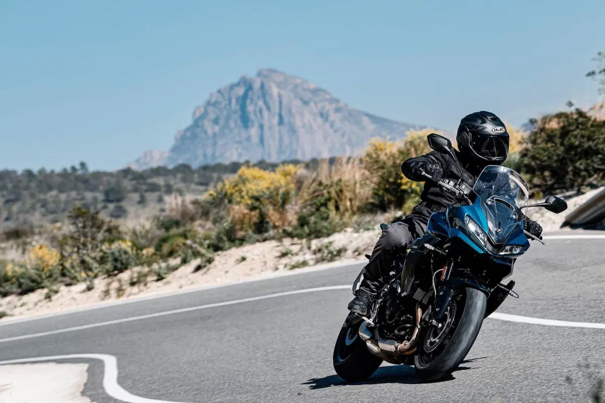 Triumph Tiger Sport 660: La piccola affila le unghie! (14)