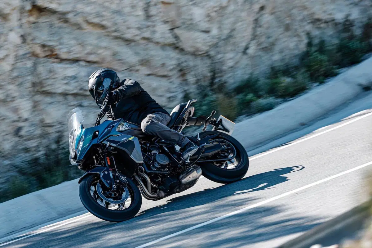 Triumph Tiger Sport 660: La piccola affila le unghie! (15)