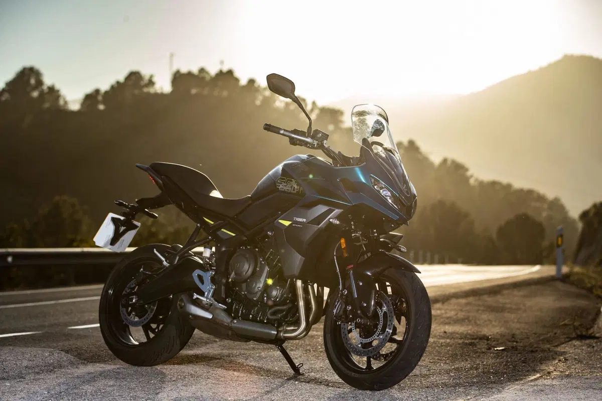 Triumph Tiger Sport 660: La piccola affila le unghie! (18)