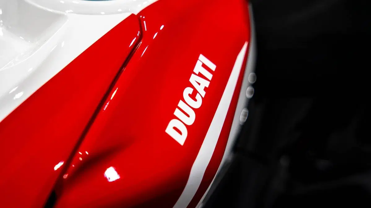 Ducati Panigale V4 Tricolore (2025 - 26) (11)