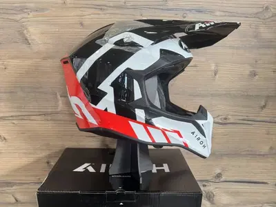 CASCO CROSS AIROH WRAAAP