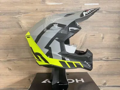 CASCO CROSS AIROH WRAAAP