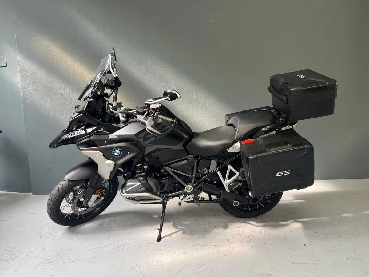 Bmw R 1250 GS (2021 - 24) (2)
