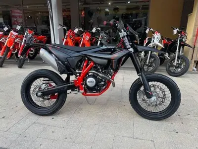 Betamotor RR 125 4T Motard R (2025 - 26) nuova