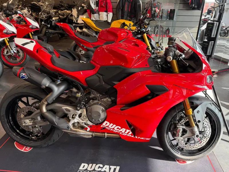 Ducati Panigale V2 S (2025 - 26) (4)