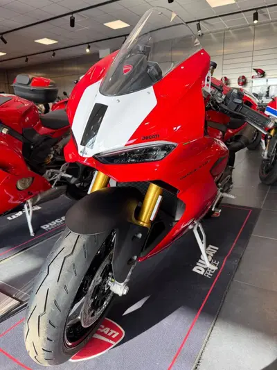 Ducati Panigale V2 S (2025 - 26) nuova