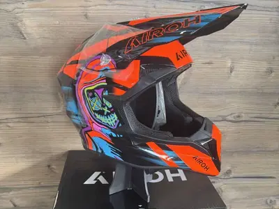 CASCO CROSS AIROH WRAAP