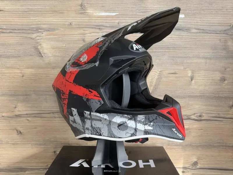 CASCO CROSS AIROH WRAAP