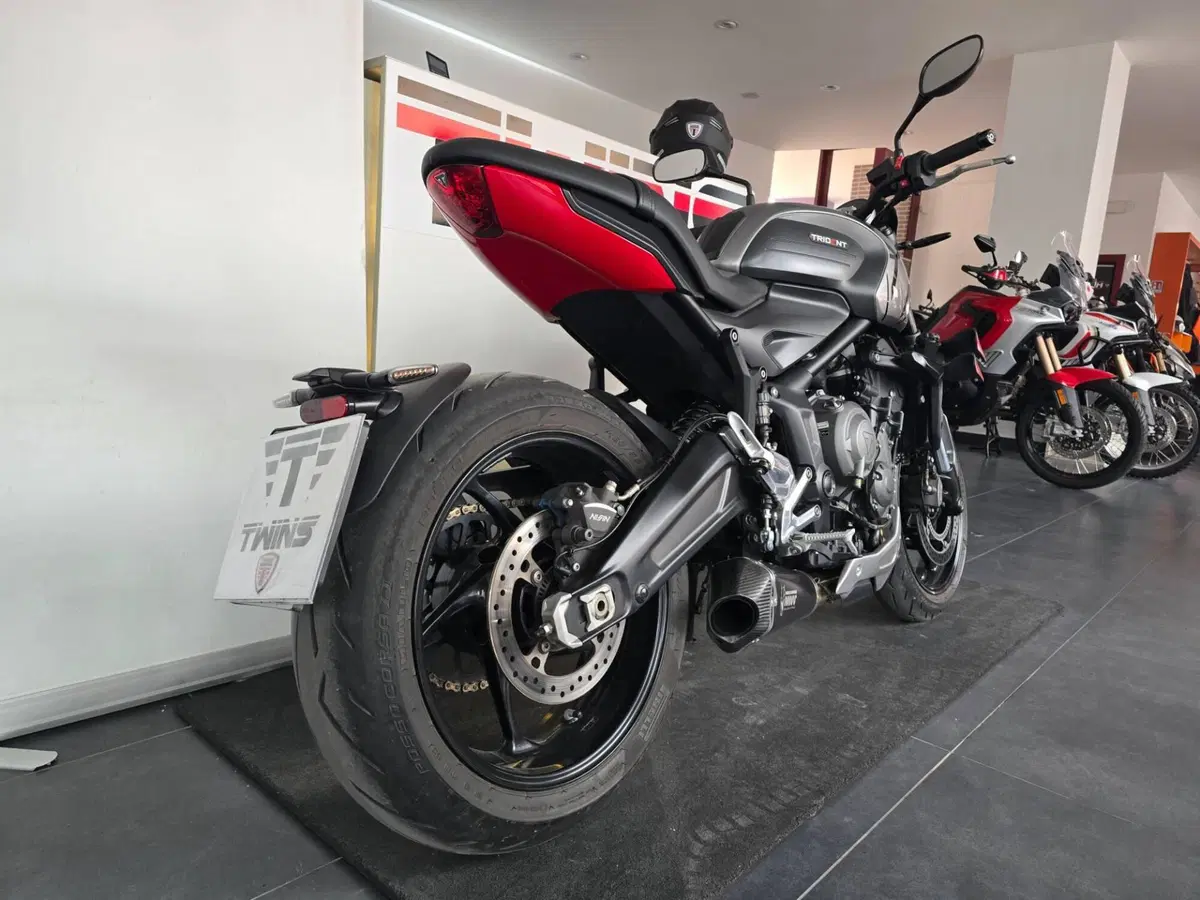 Triumph Trident 660 (2021 - 24) (8)