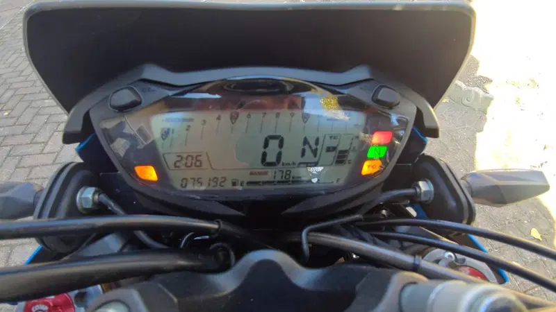 Suzuki GSX-S1000 ABS (2015 - 17) (5)