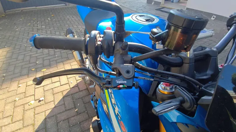 Suzuki GSX-S1000 ABS (2015 - 17) (7)