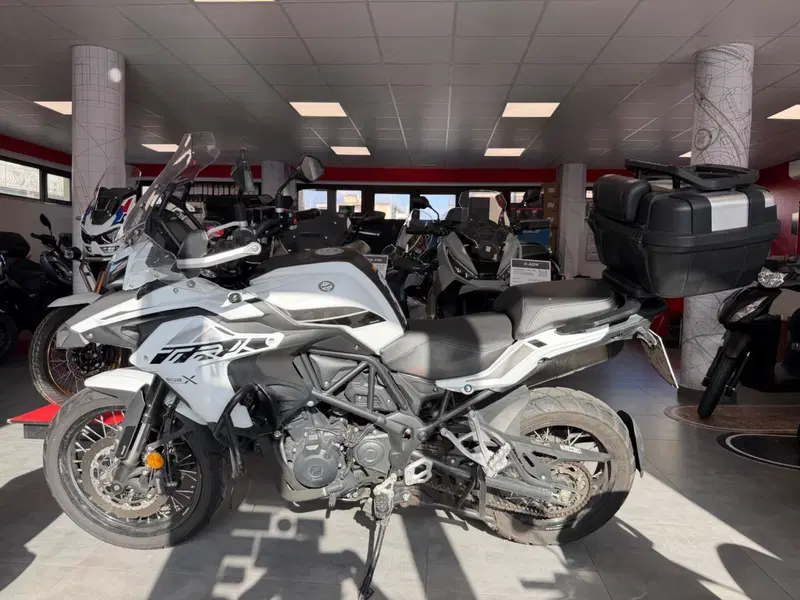 Benelli TRK 502X (2021 - 26) (2)