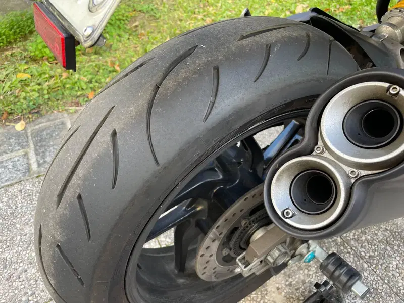 Ducati Monster 821 Stripe ABS (2015 - 17) (5)