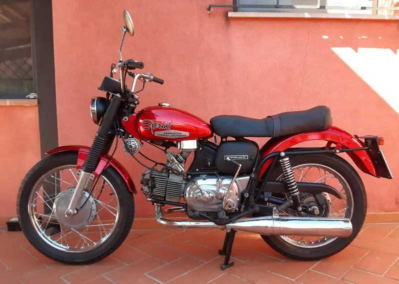 Aermacchi Harley-Davidson 350 sprint (4)