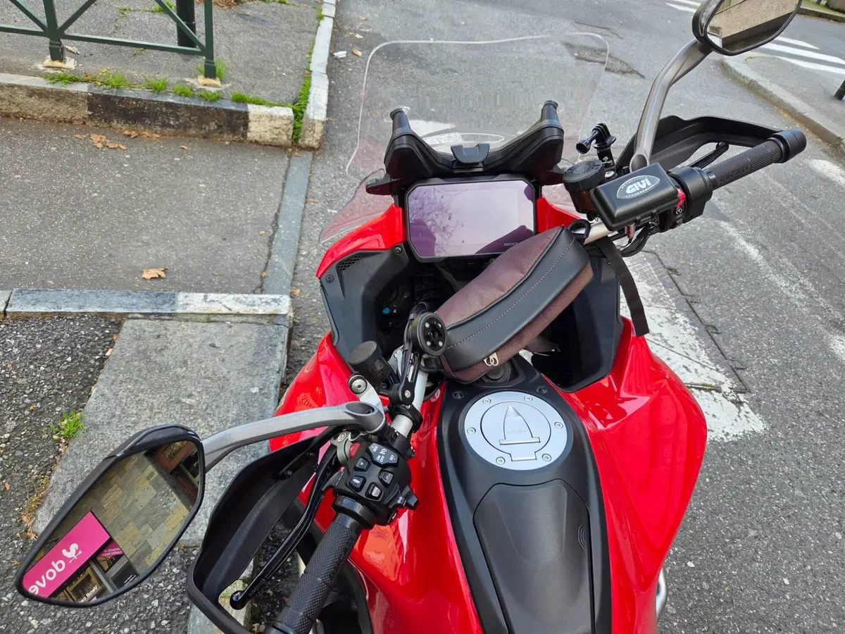 Ducati Multistrada V4 S (2021 - 24) (4)