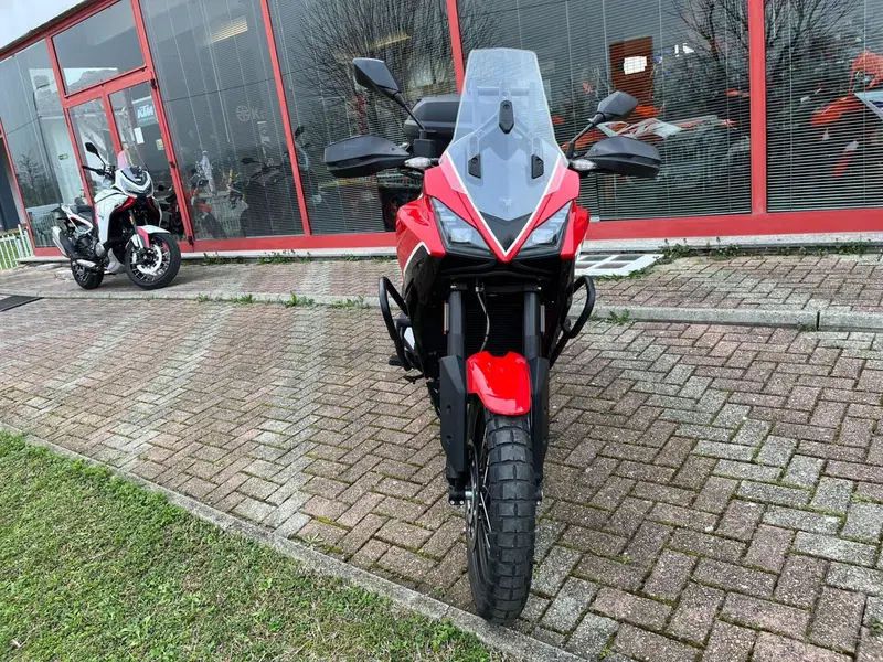 Moto Morini X-Cape 650 (2021 - 26) (5)