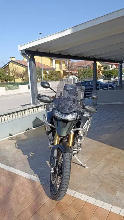 Triumph Tiger 1200 Rally Pro (2022 - 23) usata