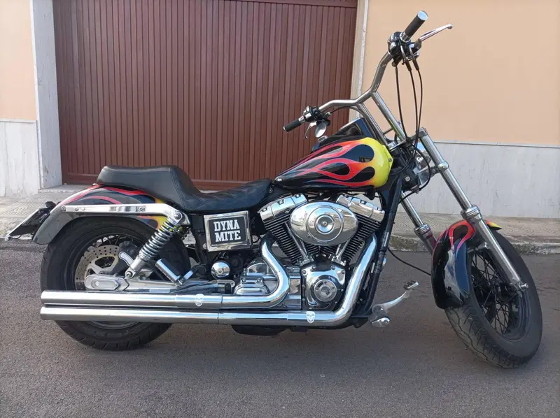 Harley-Davidson 1450 Wide Glide (1995 - 07) - FXDWG