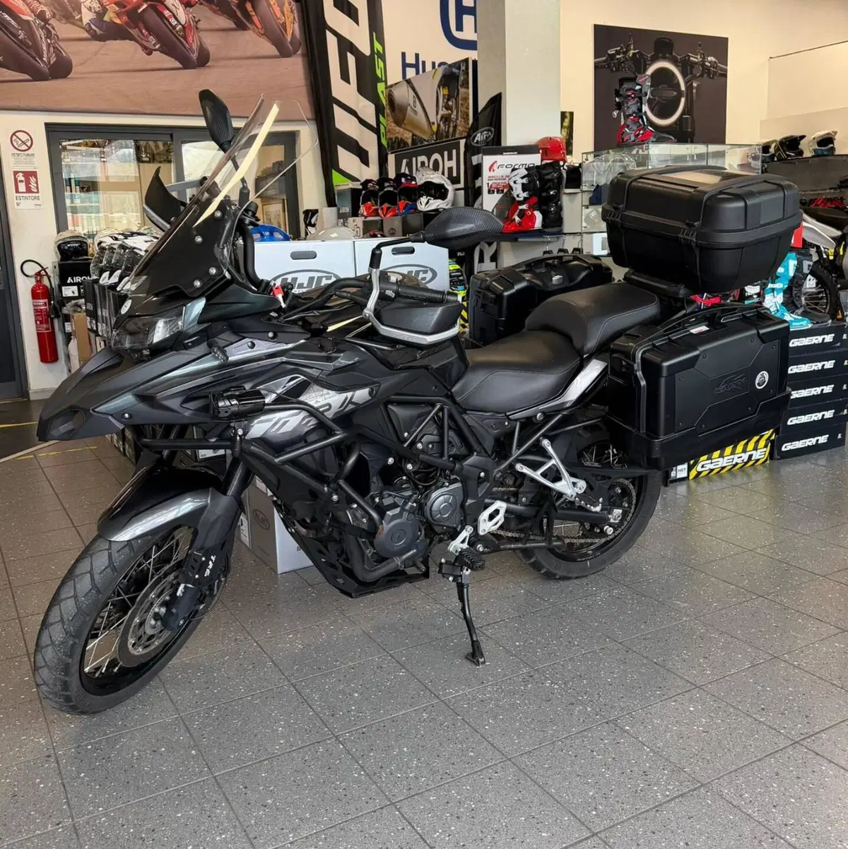Benelli TRK 502 (2021 - 25) (2)