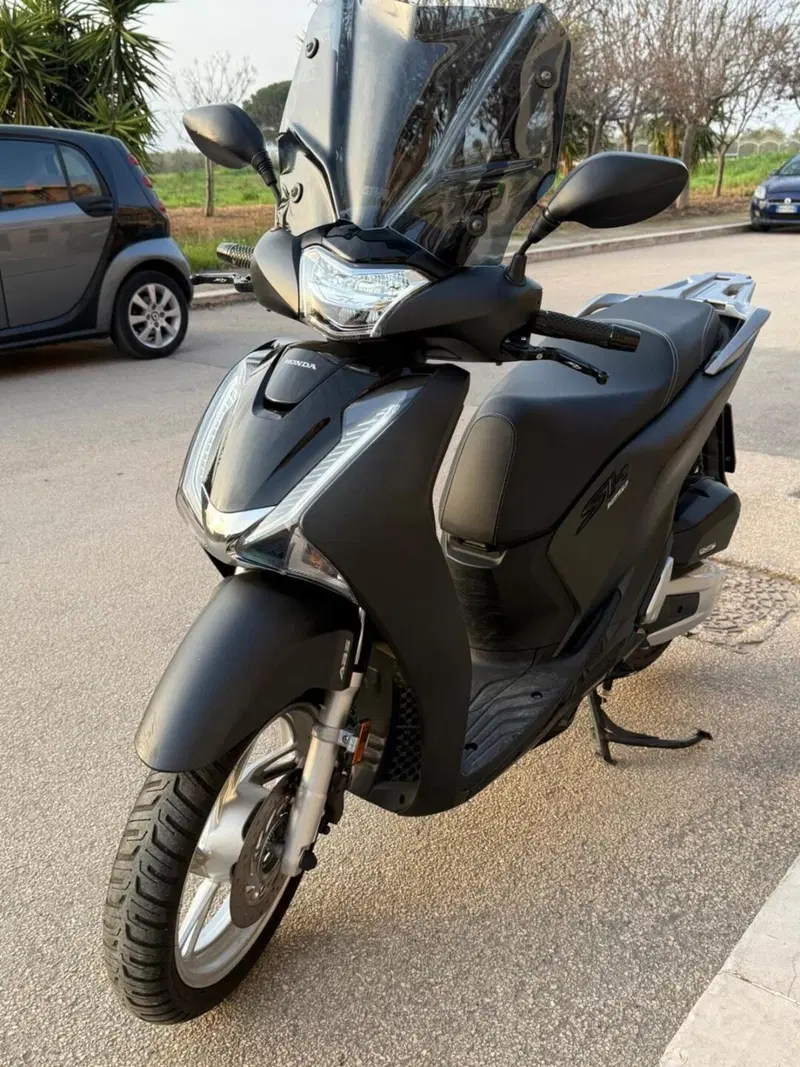 Honda SH 125i (2017 - 19) (2)