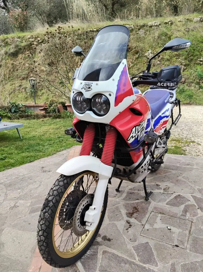 Honda Africa Twin XRV 750 (1993 - 95) (14)