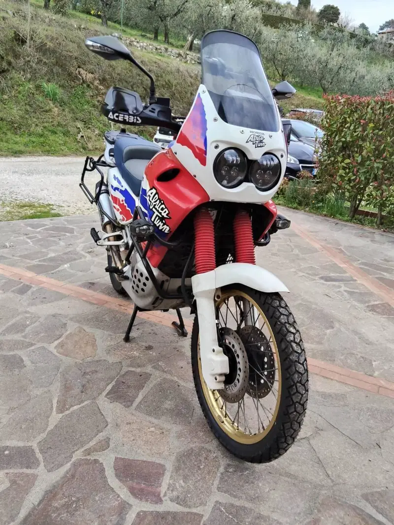 Honda Africa Twin XRV 750 (1993 - 95) (15)