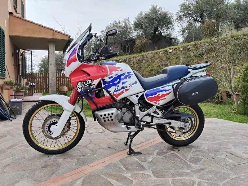 Honda Africa Twin XRV 750 (1993 - 95) (17)