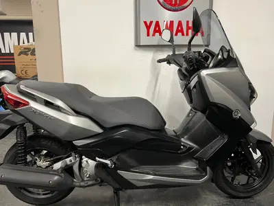 Yamaha X-Max 250 ABS (2014 - 16) usata