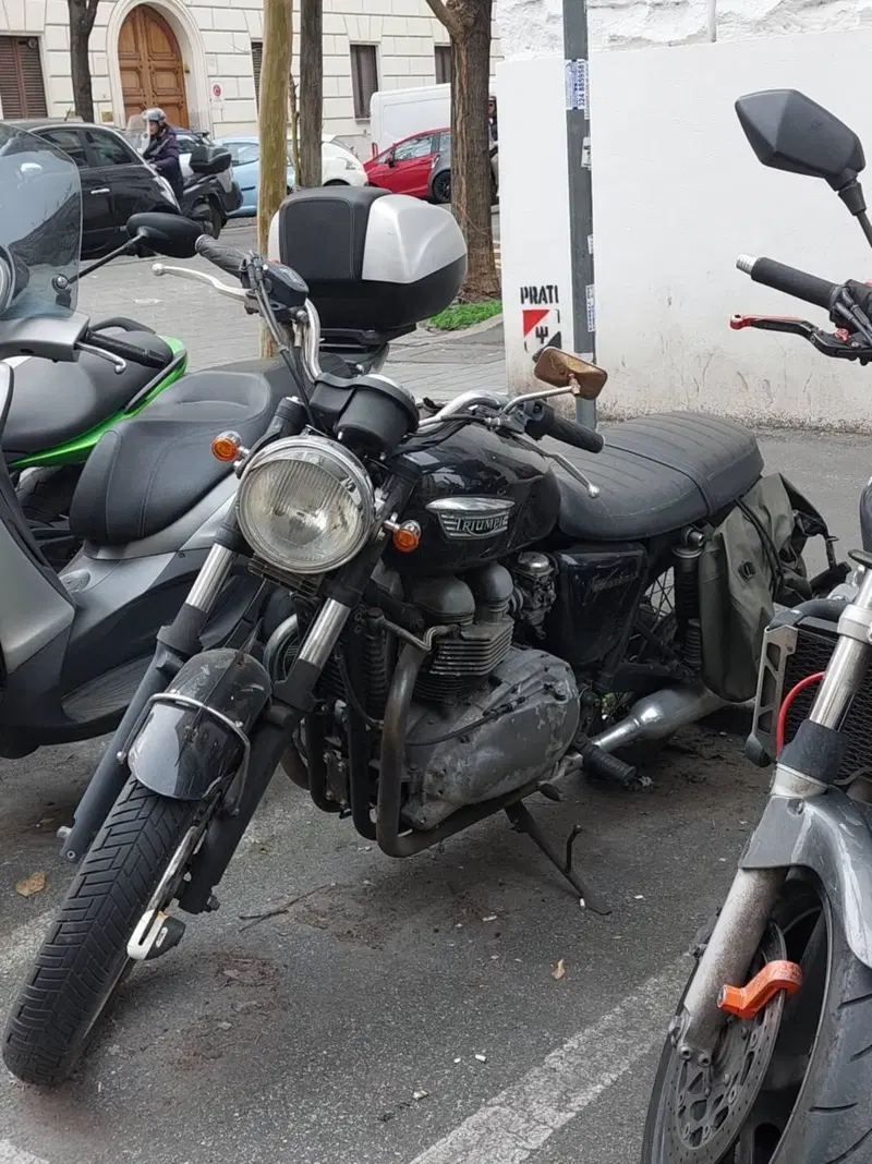 Triumph Bonneville (2007 - 16) (3)