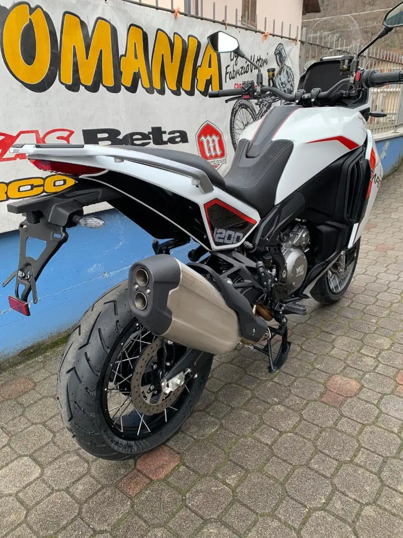 Moto Morini X-Cape 1200 (2026) (6)