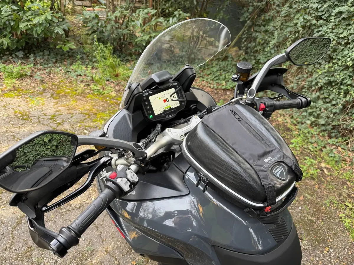 Ducati Multistrada V2 S (2022 - 24) (8)