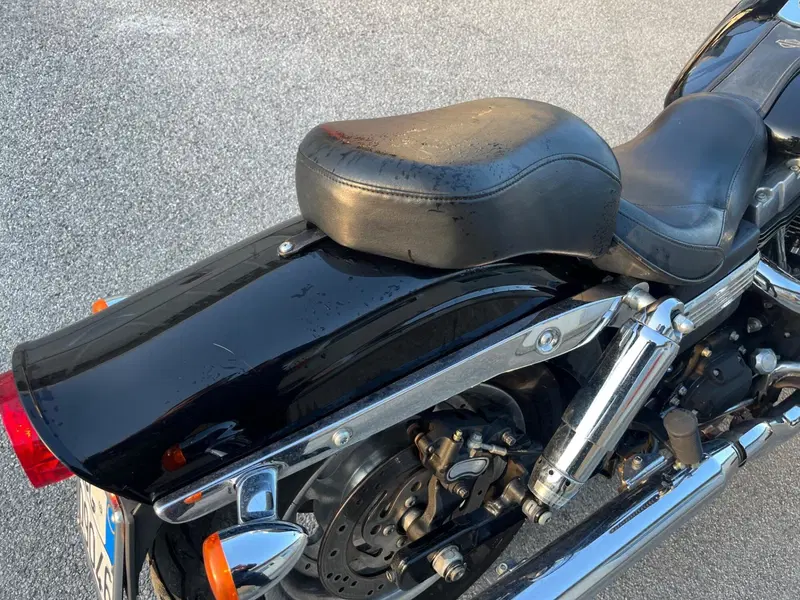 Harley-Davidson 1584 Fat Bob (2007 - 13) - FXDF (8)
