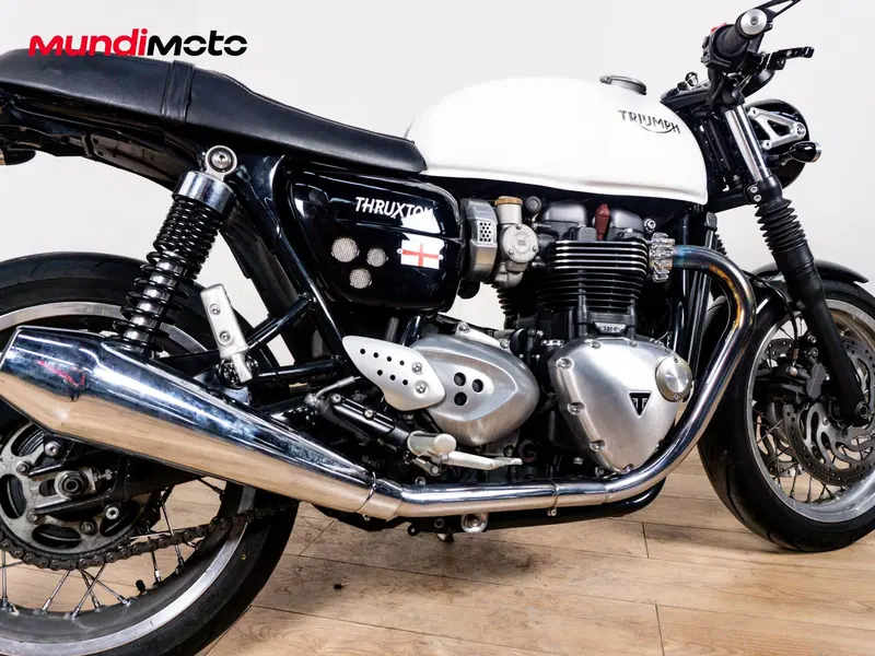 Triumph Thruxton 1200 R (2016) (3)