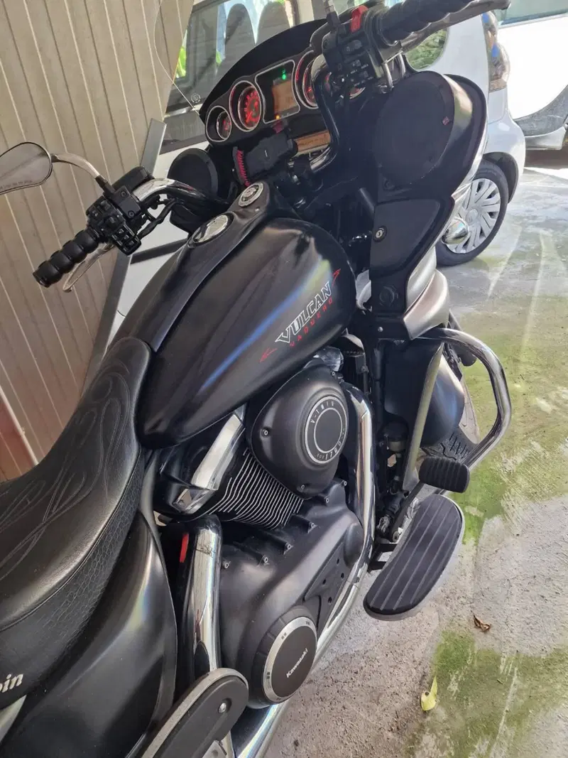 Kawasaki Vulcan VN 1700 Voyager ABS Custom (2011 - 14) (7)
