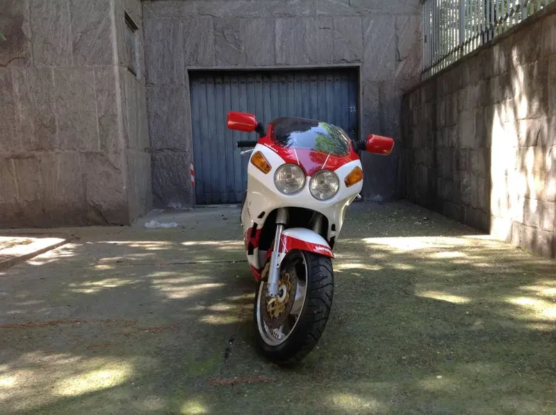 Bimota YB10 BIPOSTO (3)